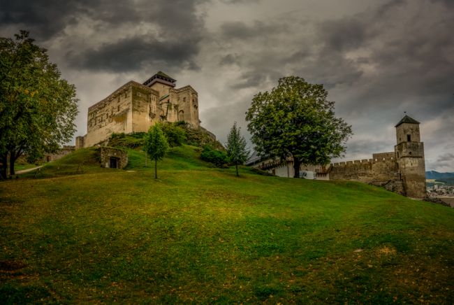 Nedeľné búrky boli najsilnejšie v Trenčianskom kraji a okolí