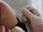 Srbsko odporučilo obyvateľom tretiu dávku vakcíny proti covidu