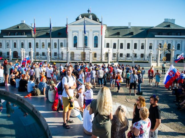 SaS vyzýva demonštrantov na kultivovaný protest bez manipulácie s dátami