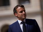 Macron: Francúzsko chce získať pre Libanon 357 miliónov dolárov