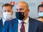 Koaličný poslanec Pčolinský šíri dezinformácie, tvrdí ministerstvo vnútra