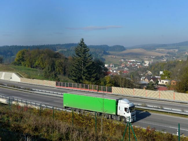 NDS upozorňuje na viaceré obmedzenia na diaľniciach D1 a D2