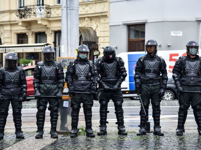 Polícia monitoruje protesty v Bratislave