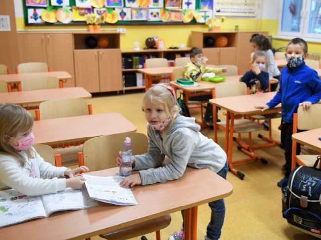 Cena základnej výbavy pre prváka sa pohybuje od 180 eur vyššie