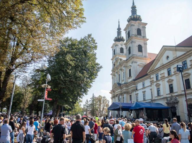 Mesto Šaštín-Stráže pred príchodom pápeža zrekonštruuje cesty a chodníky pri bazilike