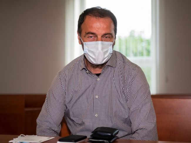 Buocik odmietol, že by sprostredkoval peniaze na úplatok pre Kováčika
