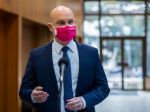 Gröhling chce presadiť povinné očkovanie aj pre učiteľov