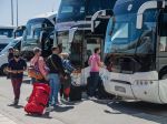 Najbližšie týždne budú rozhodujúce, situáciu na Slovensku komplikujú dovolenkári