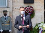 Premiér: Aj napriek porážkam sa za slobodu oplatí bojovať