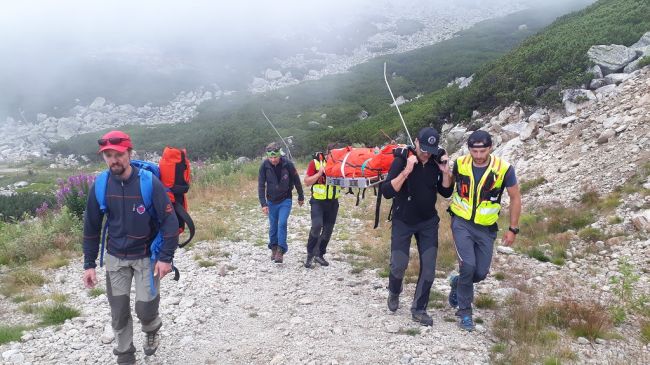 Seniora, ktorý skolaboval v Tatrách, sa záchranárom oživiť nepodarilo
