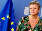 Európska komisia vyzvala na prijatie utečencov z Afganistanu
