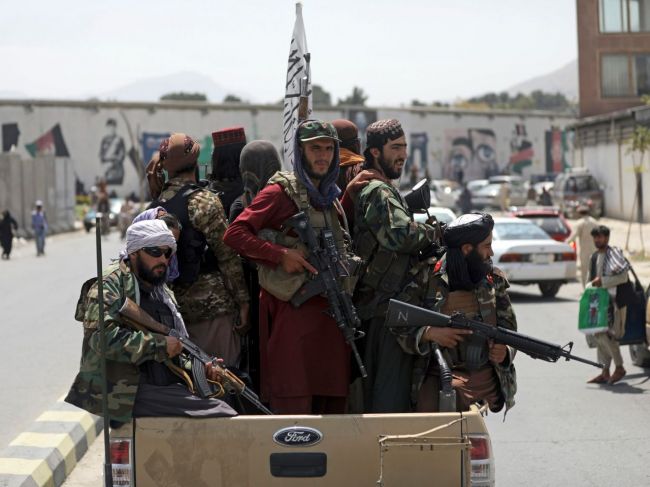 Taliban vyslal stovky bojovníkov do nedobytej provincie Pandžšír