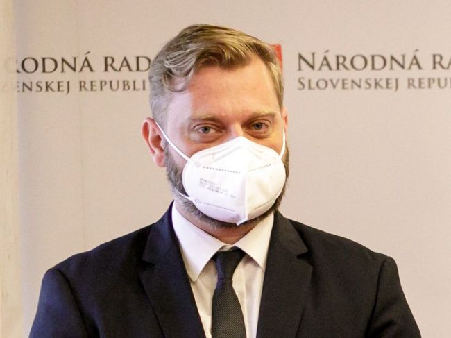 Krúpa: Policajného prezidenta som predvolal na brannobezpečnostný výbor