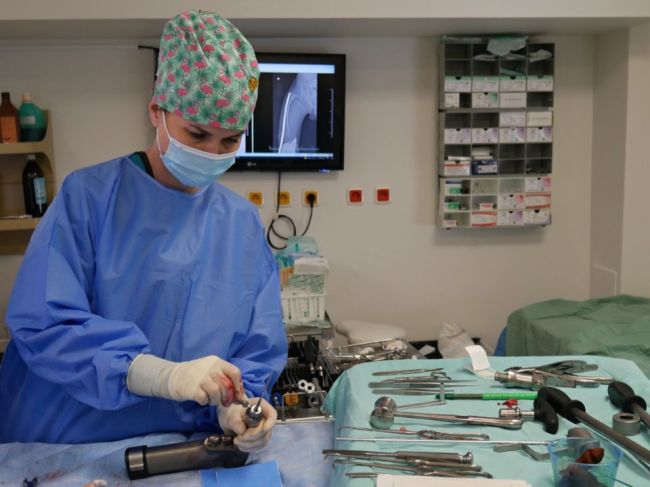 Ministerstvo zdravotníctva avizuje zmenu v čakačkách na operácie