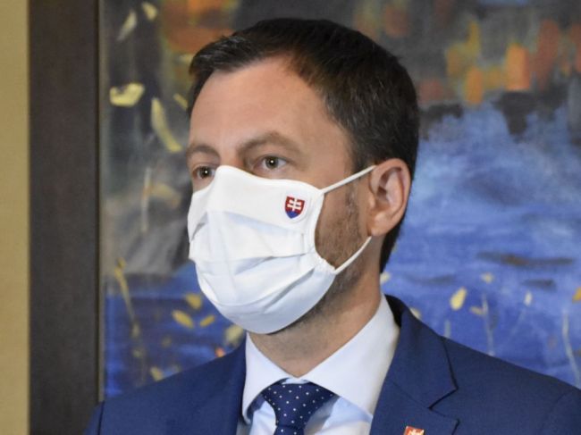 Premiér nechce komentovať dianie v strane Za ľudí, s ministerkami komunikuje