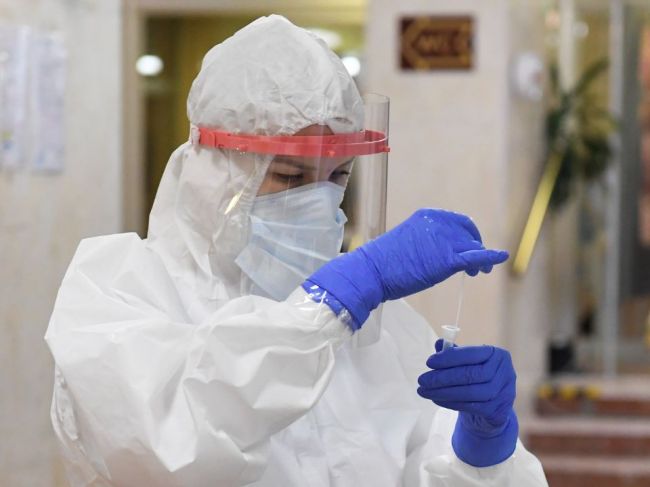 COVID-19 na Slovensku: PCR testy odhalili 132 prípadov nákazy, antigénové ďalších 77