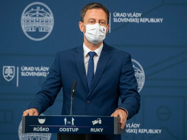 Premiér: Zrušenie obvinení Pčolinskému rešpektujem, komentovať to ale nebudem