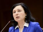 Jourová: Výnimočný stav v Poľsku dokazuje závažnosť migračnej krízy