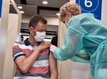 Hlas-SD: Zlyhania vlády pri očkovaní hádže premiér na ľudí