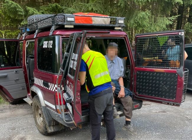 Horskí záchranári pomáhali 88-ročnému hubárovi, spadol v Roháčskej doline
