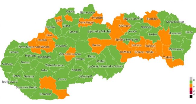 Od pondelka je oranžových 23 okresov, ostatné sú zelené