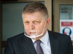 Fico označil Lipšica za etalón špiny a vyčíta mu, že ho platia oligarchovia