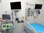 Väčšinu hospitalizovaných pre COVID-19 v nemocniciach tvoria nezaočkovaní