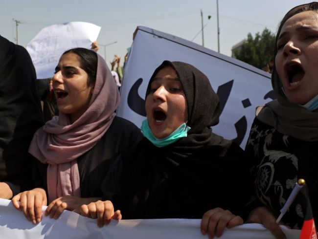 Taliban v Afganistane povolí 400 športov, účasť žien však nepotvrdil