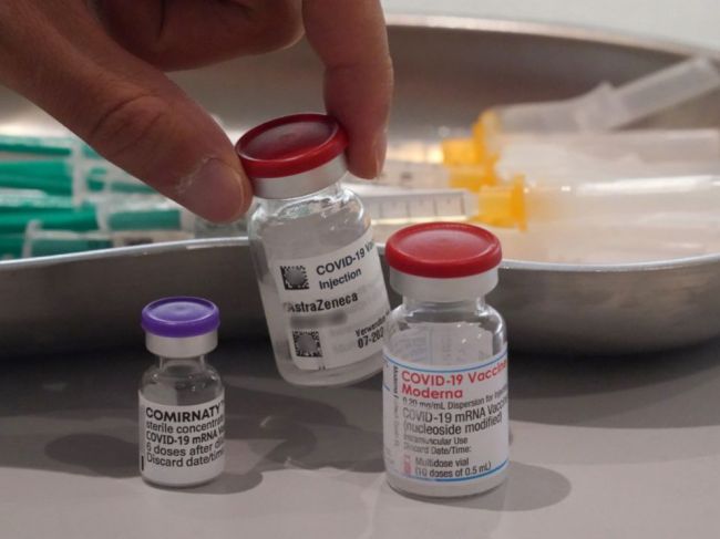 ŠÚKL eviduje 8547 hlásených podozrení na nežiaduce účinky vakcín