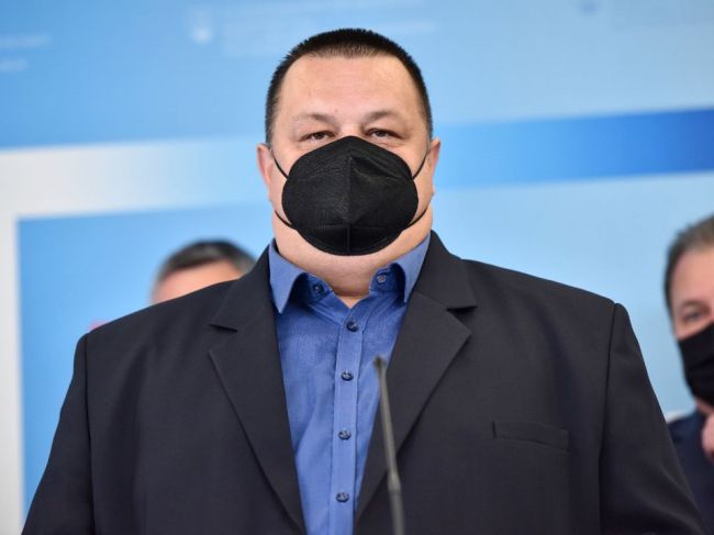Delta variant sa v auguste potvrdil v takmer všetkých vzorkách, potvrdil Mikas
