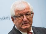 Do pracovnej skupiny pre obnovu dôvery v právny štát vstupuje Ján Mazák