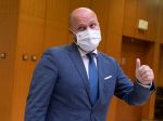Naď: Vojaci vysielaní do zahraničia musia absolvovať očkovanie proti COVID-19