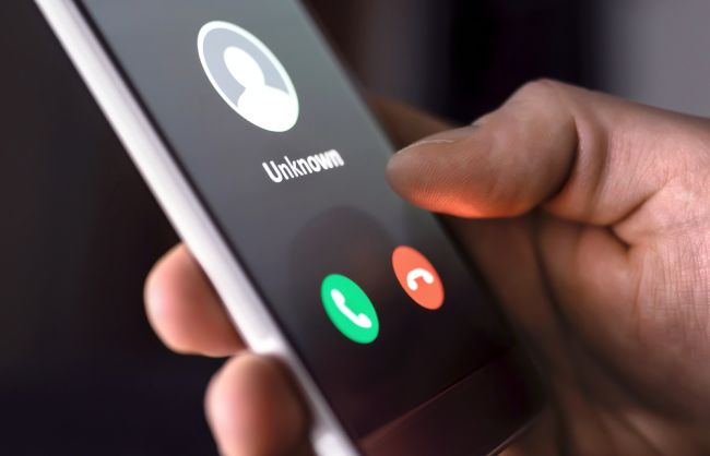 Polícia upozorňuje na podozrivé telefonáty