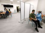 Nezaočkovaní zamestnanci nemocníc sa musia testovať každých 72 hodín
