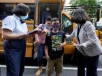 Nariadenie o povinnom očkovaní zamestnancov škôl v New Yorku pozastavili