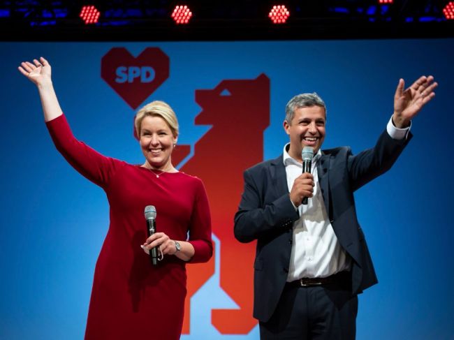 Voľby v Nemecku: Sociálni demokrati tesne zvíťazili nad konzervatívcami