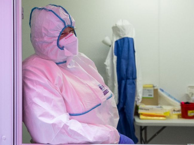 COVID-19 na Slovensku: PCR testy odhalili 121 prípadov nákazy, antigénové ďalších 194