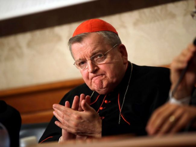Nezaočkovaný kardinál, o ktorom hovoril aj pápež, sa z covidu zotavuje pomaly