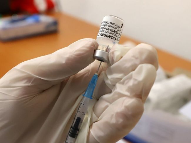 Na Slovensku je proti COVID-19 zaočkovaných 62.089 detí