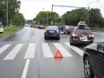 Polícia hľadá svedkov zrážky auta s cyklistom