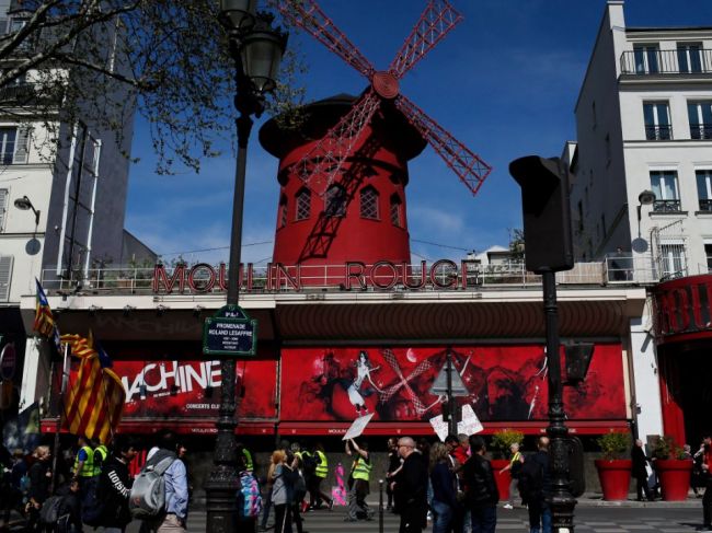 Moulin Rouge slávi narodeniny, najznámejší mlyn v Paríži otvorili pred 132 rokmi