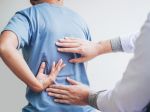 Každý štvrtý slovenský pacient sa sťažuje na bolesti chrbtice a kĺbov