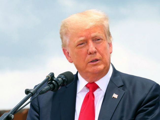 Predvolanie Trumpa by spustilo "cirkus", tvrdí republikán z Kongresu