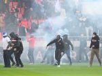 Husár odsudzuje správanie futbalových výtržníkov, SaS žiada expemplárne tresty