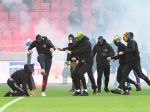 Podľa polície organizátori derby Trnava - Slovan nezvládli situáciu