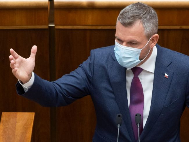 Pellegrini: Parlament nerieši problémy ľudí, trváme na odvolaní vlády