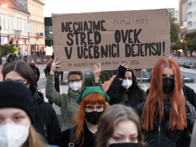 Na zhromaždení v Košiciach žiadalo bezpečnú a legálnu interrupciu okolo 150 ľudí
