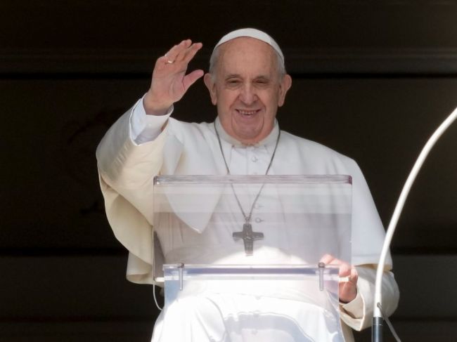 Pápež František vyzval krajiny, aby nevracali migrantov do nebezpečných krajín
