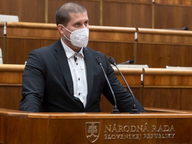 Beluský: K údajnej intervencii Roberta Fica v NBÚ zasadne mimoriadny výbor
