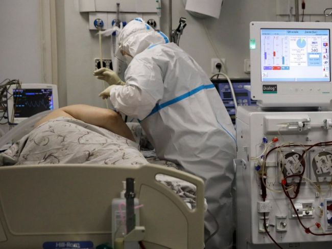 Rusko opäť eviduje rekordný denný počet úmrtí